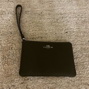 Coach cargo green wristlet/wallet